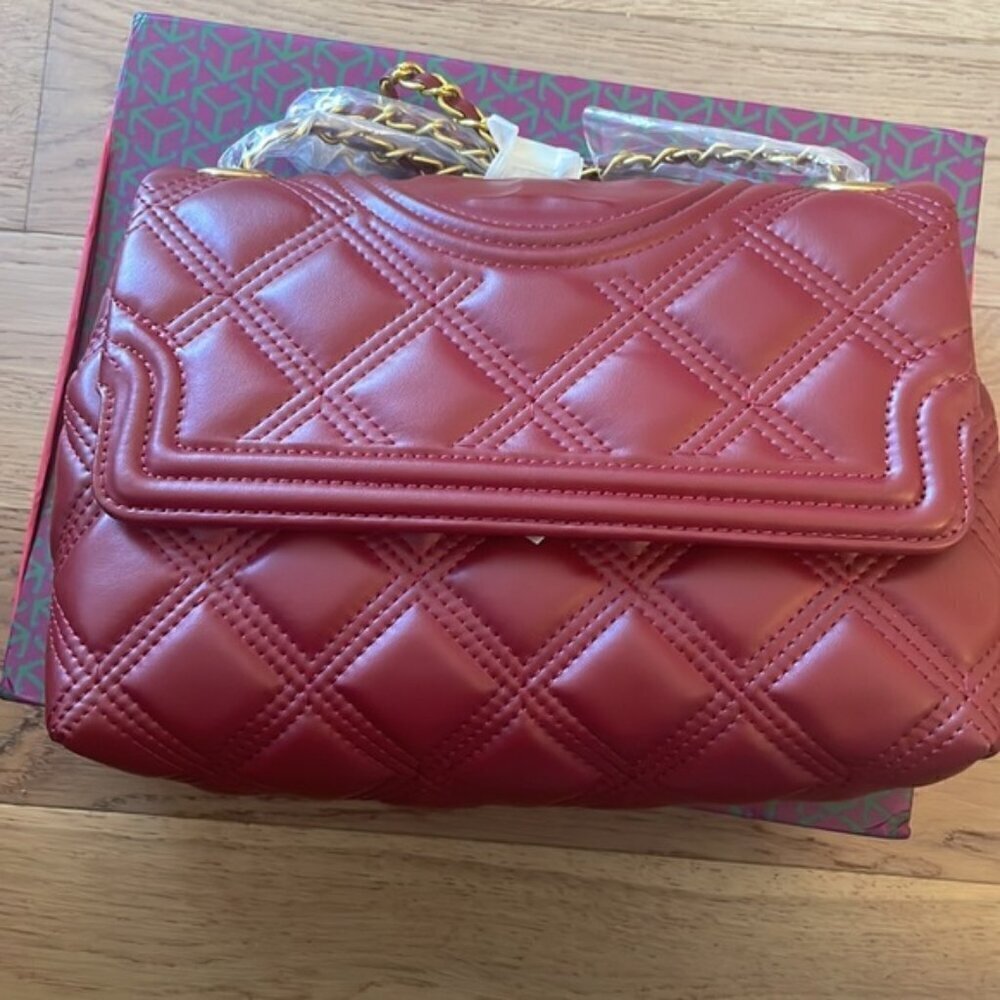 Tory Burch Fleming Soft Leather Shoulder Bag In Burgundy Red NWT
